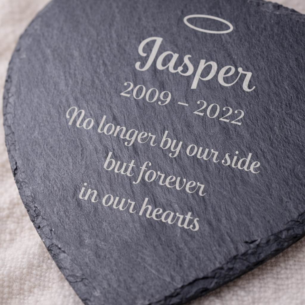 Personalised Pet Memorial Slate Heart – 100 × 100 mm